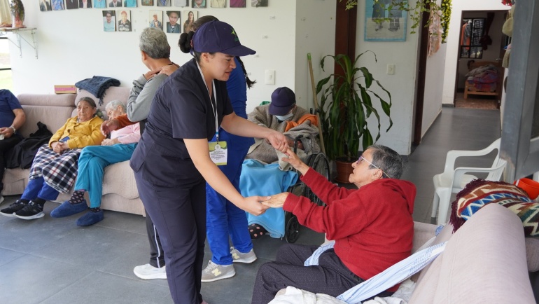 Comprometidos con nuestros adultos mayores